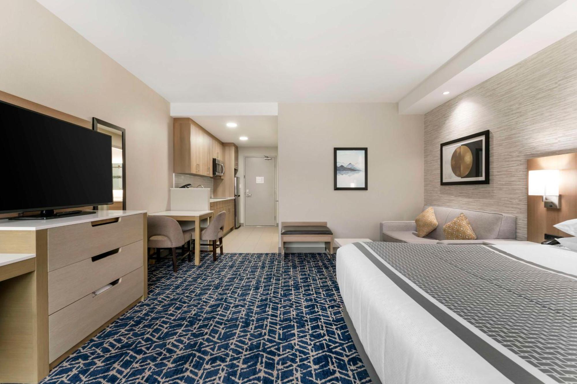 Best Western Premier Route 97 Vernon Exterior foto